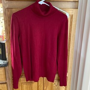 Women’s sweater very cute